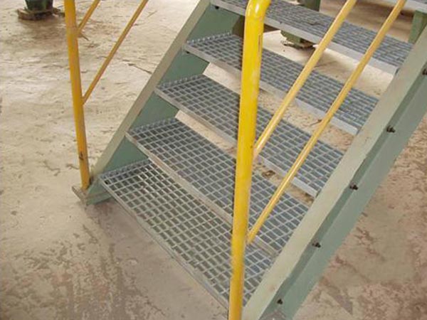 ����̤����